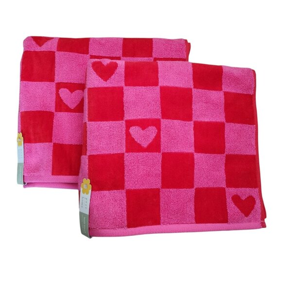 Peri Home Set of Red Pink Check Heart Bath Towels NWT
